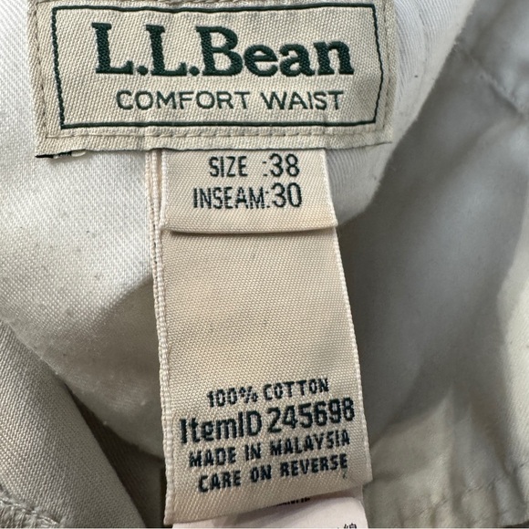LL Bean Men’s Comfort Waist Beige Chino Pants Size 38x30 - Picture 4 of 5